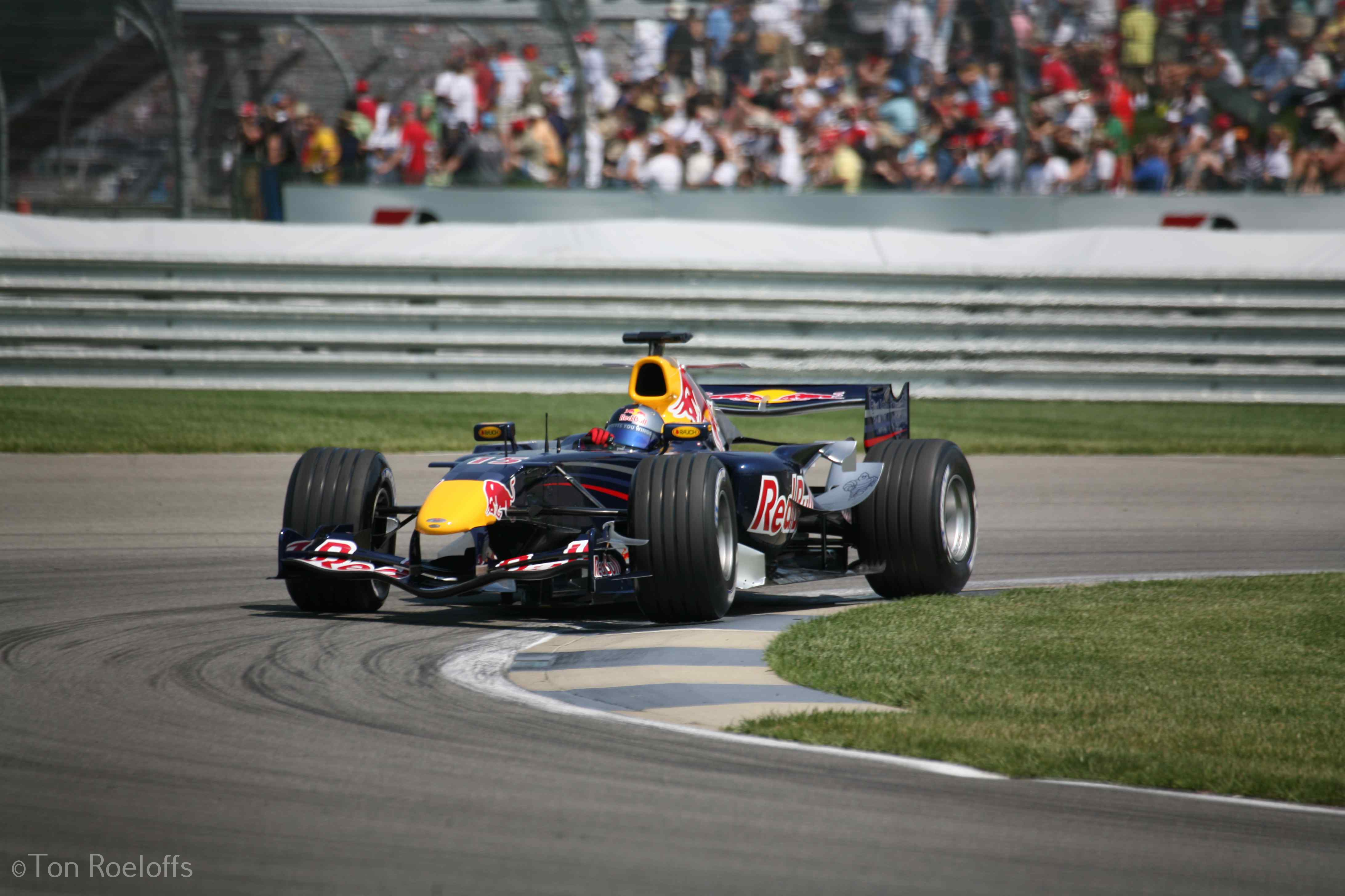 Vettel verremt zich